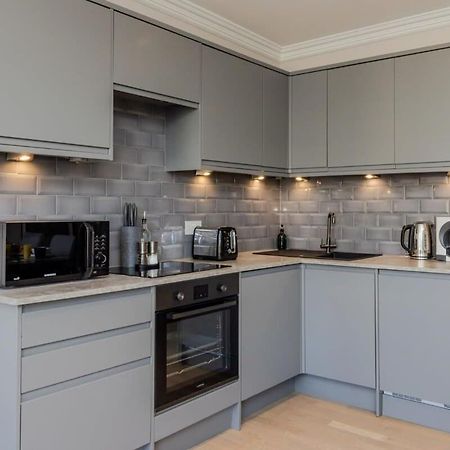 Dragon Suites - Edinburgh City Centre 2 Bed Apartment Exterior photo